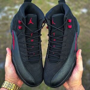 Roman Reigns x Jordan Retro 12 “Bloodline” SZ 11